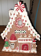 Load image into Gallery viewer, LED, GINGERBREAD HOUSE.
